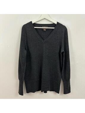 Fenn Wright Manson 100% Merino Wool Grey V-Neck Sweater Size L ...